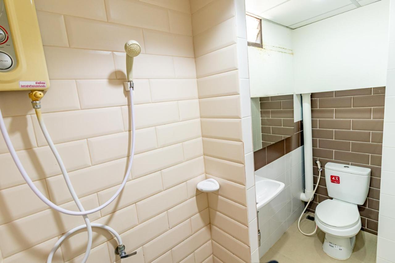Alanda Hotel & Apartment Μπανγκόκ Εξωτερικό φωτογραφία